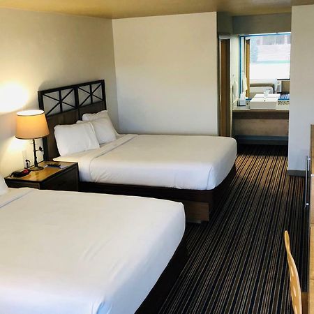 Blue Lakes Inn Туин Фолс Екстериор снимка