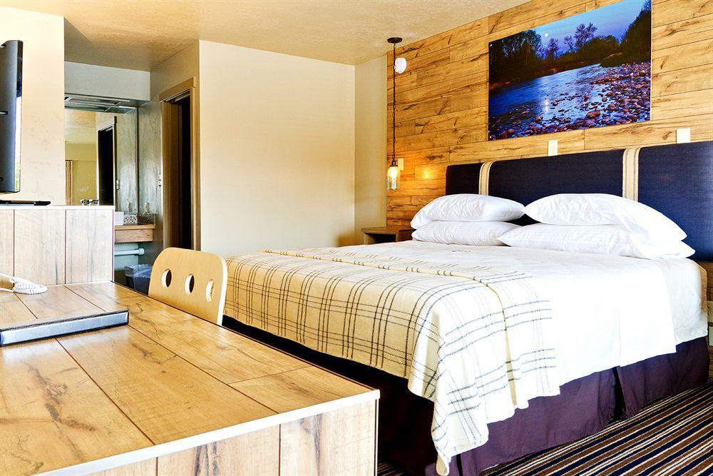 Blue Lakes Inn Туин Фолс Екстериор снимка