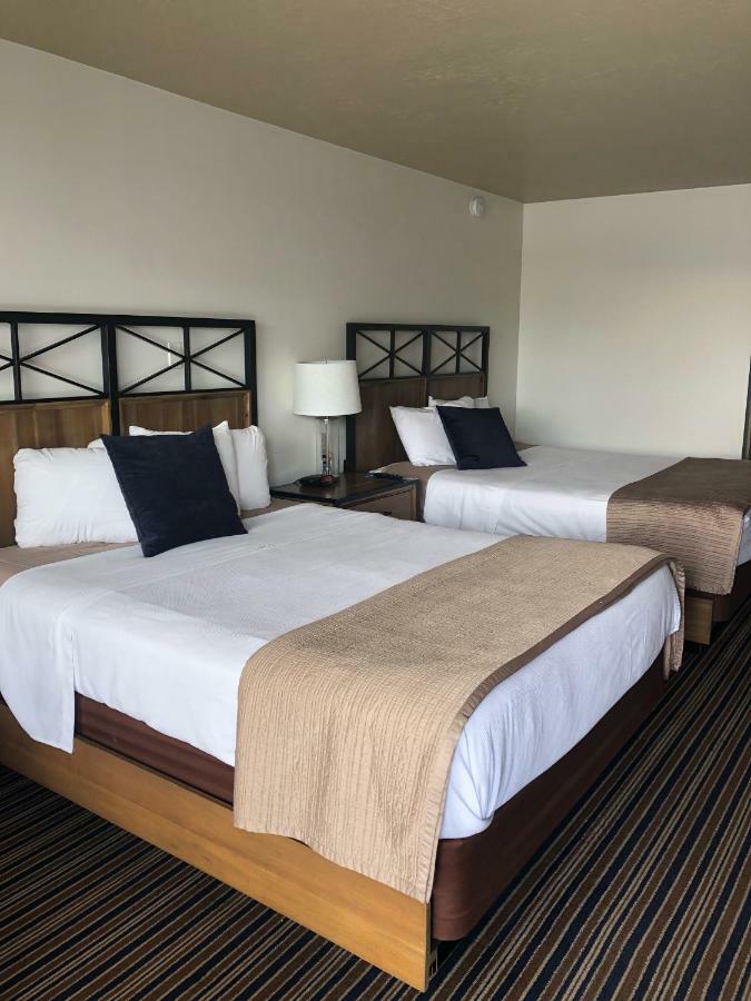 Blue Lakes Inn Туин Фолс Екстериор снимка